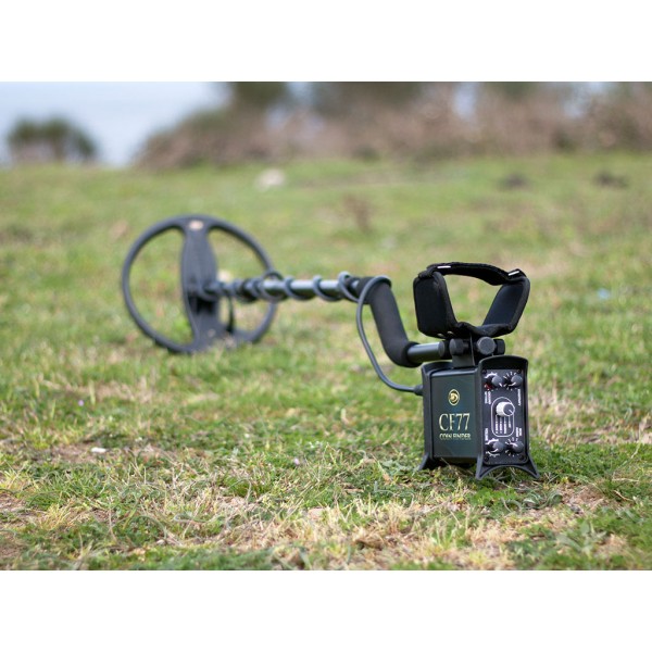 MAKRO CF77 COIN FINDER